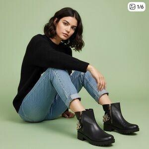 Vince Camuto Jollygood Boots Size 7 Black Leather Chains Side Zip NIB